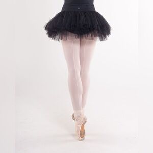 Lululemon Rehearsal Tutu
Black Size 10